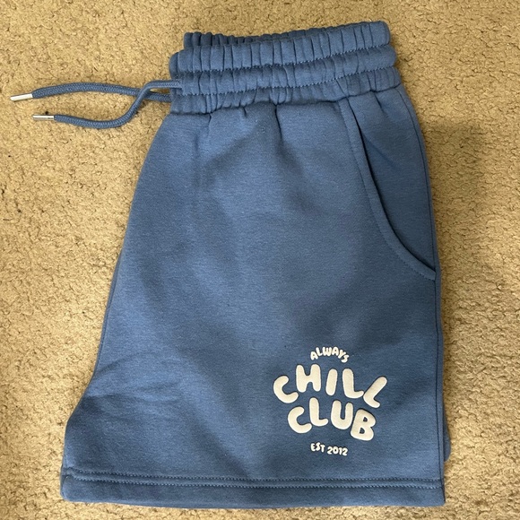 Pretty Little Thing Ink Chill Club Puff Print Drawstring Sweat Shorts - Picture 11 of 12